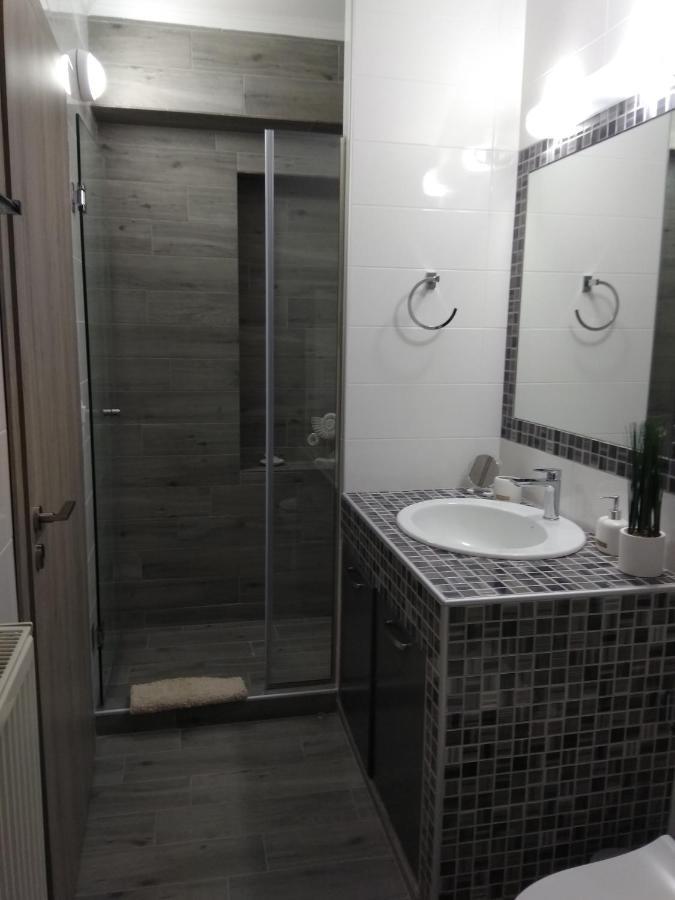 Arxontia 2 Apartment Kalamata Bagian luar foto